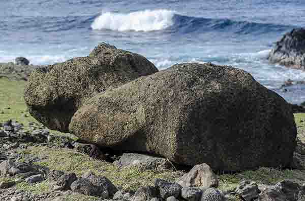 94 - Chile - isla de Rapa Nui o Pascua - Ahu Akahanga